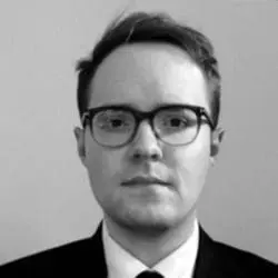 Eric Macomber headshot