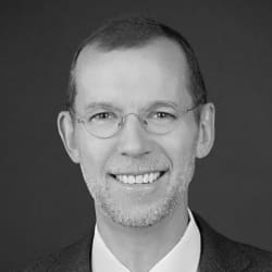 Doug Elmendorf headshot