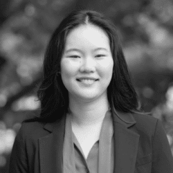 Joyce Chen headshot